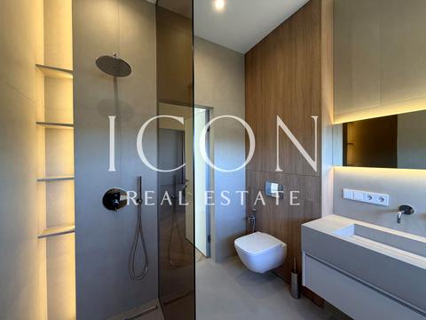 дом по адресу  ул.