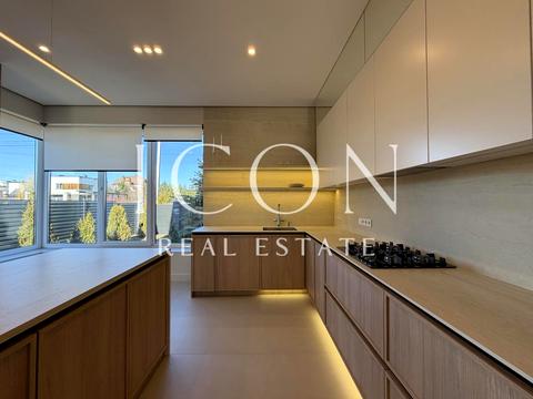 дом по адресу  ул.