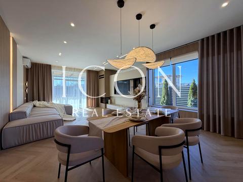 дом по адресу  ул.