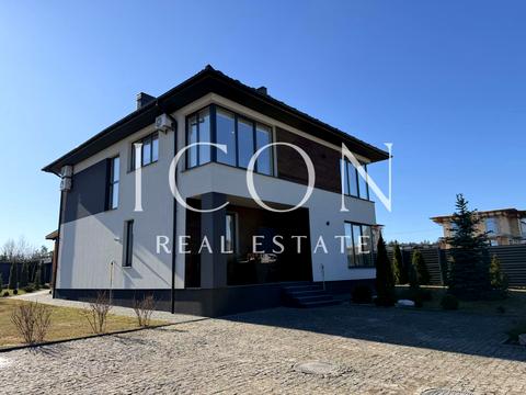 дом по адресу  ул.