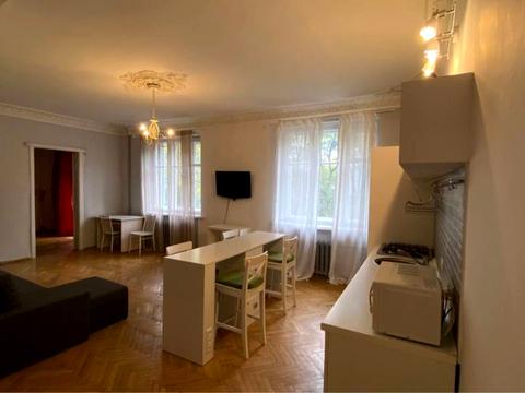 квартира за адресою Білоруська вул., 30