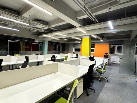 коммерческая по адресу Сімʼї Прахових ул. (Гайдара), 58