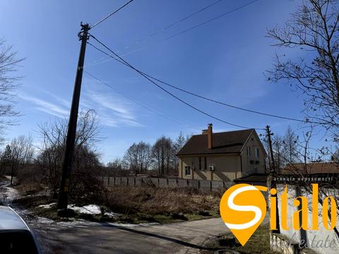 участок по адресу Левадная ул.