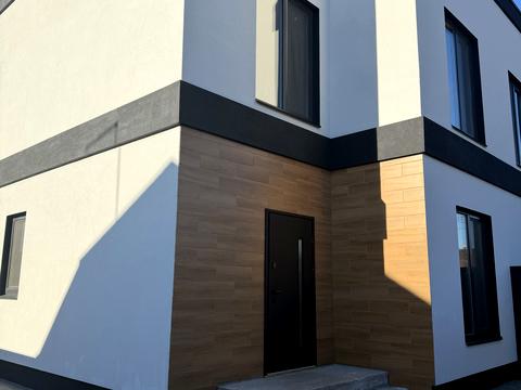 будинок за адресою Будівельників вул.