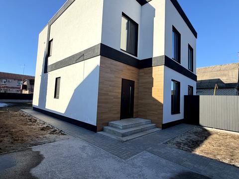 будинок за адресою Будівельників вул.