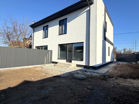 будинок за адресою Будівельників вул.