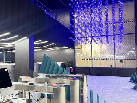 коммерческая по адресу Сімʼї Прахових ул. (Гайдара), 58