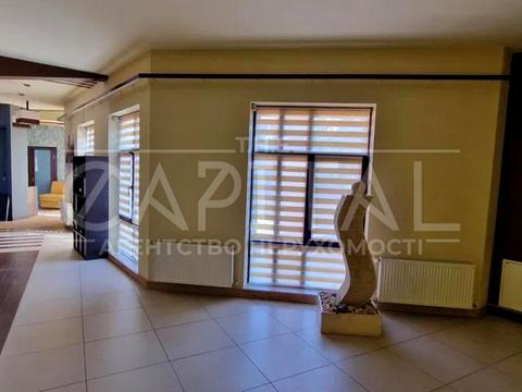 будинок за адресою с. Погреби, Броварський