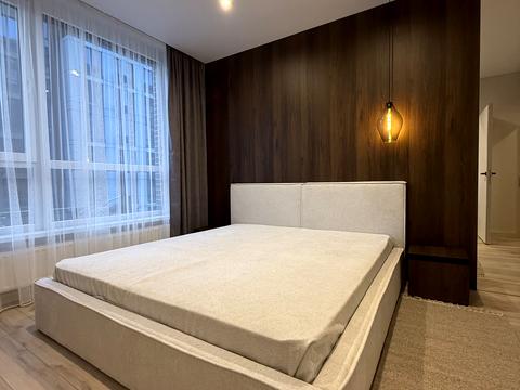 квартира за адресою Героїв Майдану вул., (Будинок 4)