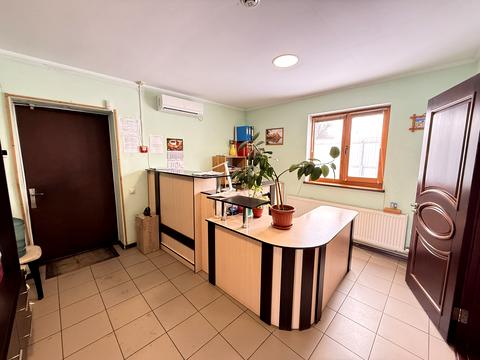 комерційна за адресою Івана Мазепи вул. (Декабристів), 143