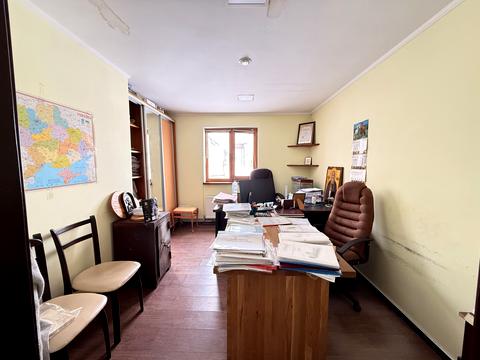 комерційна за адресою Івана Мазепи вул. (Декабристів), 143