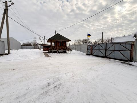 комерційна за адресою Івана Мазепи вул. (Декабристів), 143