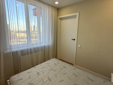 квартира за адресою Олега Мудрака вул. (Генерала Наумова), 1-Б