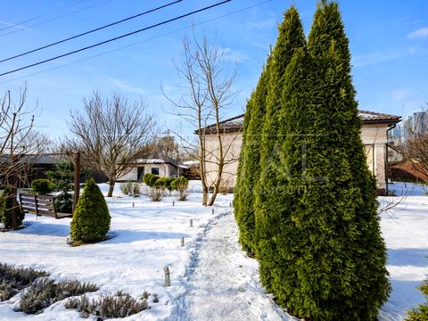 будинок за адресою Русанівські Сади