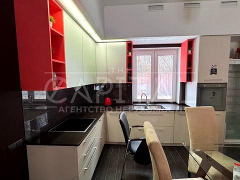 будинок за адресою Русанівські Сади