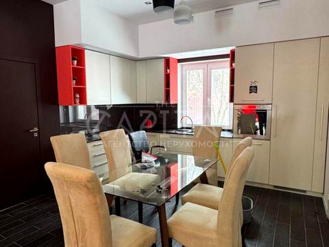 будинок за адресою Русанівські Сади