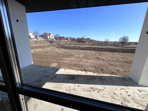 дом по адресу Центральна