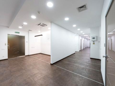 комерційна за адресою Київ, Верхній Вал вул., 72