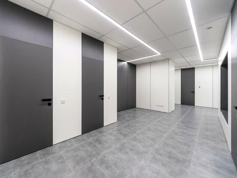 комерційна за адресою Київ, Верхній Вал вул., 72