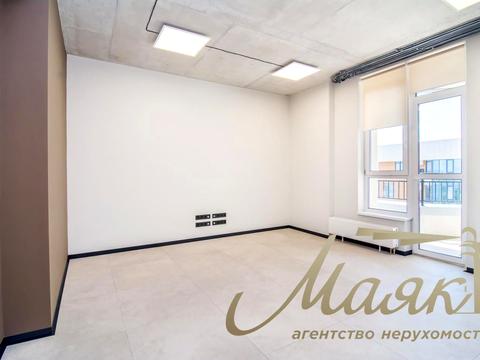комерційна за адресою Джона Маккейна вул. (Івана Кудрі), 26