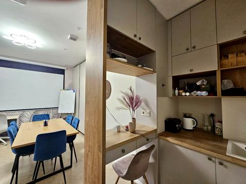 комерційна за адресою Київський шлях просп. (Декабристів), 151 к5