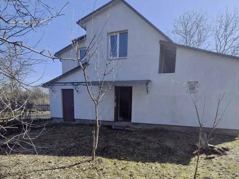 будинок за адресою с. Жирівка, калинка, 22