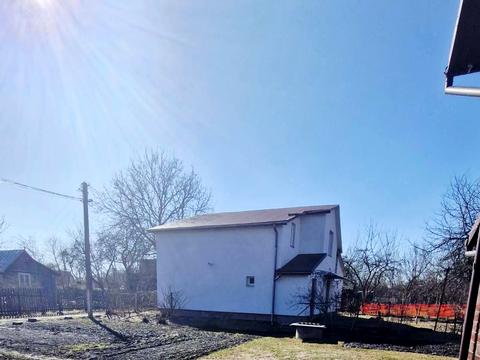 будинок за адресою с. Жирівка, калинка, 22