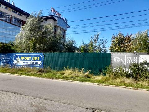 ділянка за адресою Інститутська вул., 10
