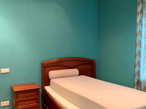 дом по адресу Горіхова, 4