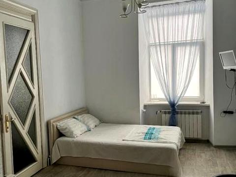 квартира за адресою Театральна вул., 16