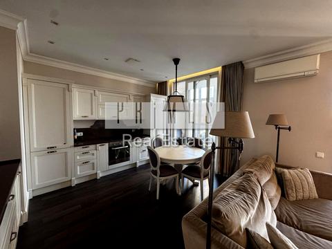 квартира за адресою Андрія Верхогляда вул. (Михайла Драгомирова), 16