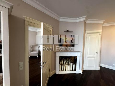 квартира за адресою Андрія Верхогляда вул. (Михайла Драгомирова), 16