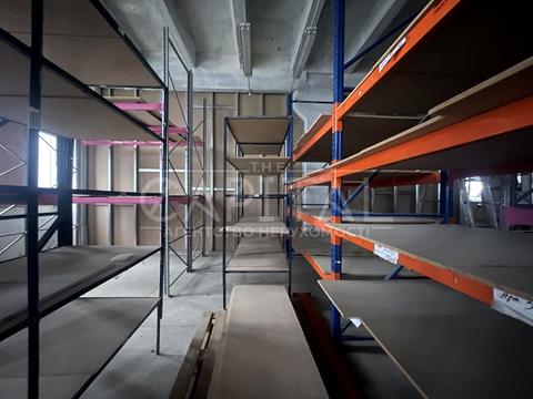 комерційна за адресою Івана Дзюби вул. (Сім'ї Сосніних), 2-Б