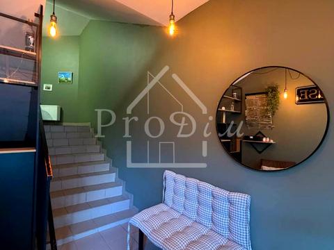 комерційна за адресою Миколи Міхновського бульв. (Дружби народів), 14-16