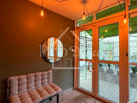 комерційна за адресою Миколи Міхновського бульв. (Дружби народів), 14-16