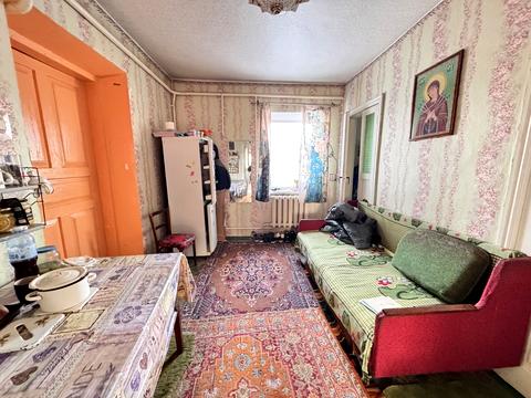 будинок за адресою смт. Обухівка, Світла