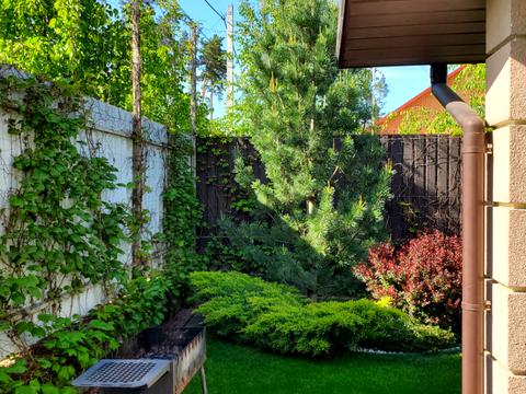 будинок за адресою Інститутська вул. (Артема)