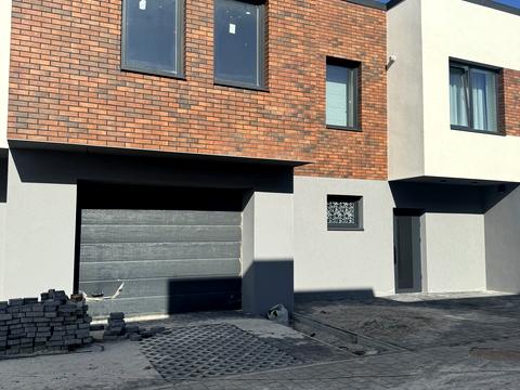 дом по адресу Свободная ул.