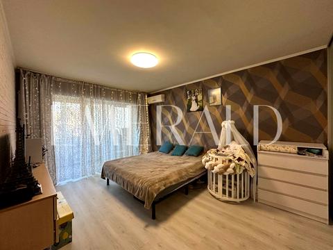 квартира за адресою Романа Шухевича просп. (Генерала Ватутіна), 14-А