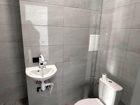 коммерческая по адресу Княгинин ул., (Будинок 12)