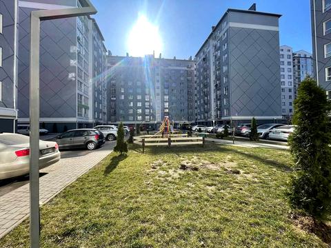 квартира за адресою Олександра Довженка вул., 39