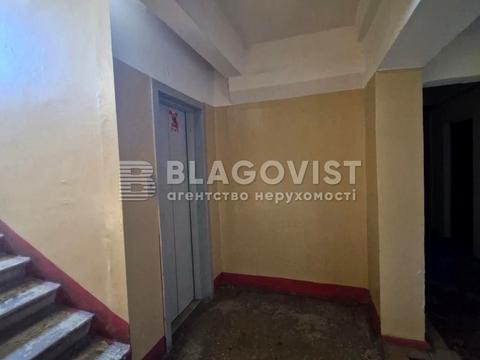 квартира по адресу Джона Маккейна ул. (Кудри Ивана), 22-А