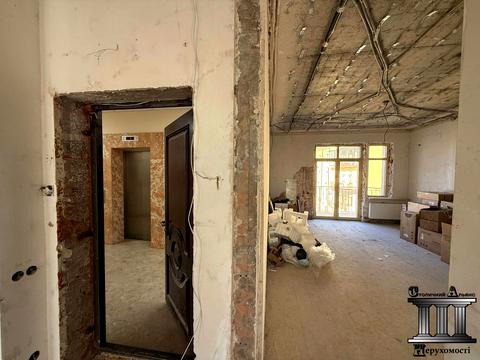 коммерческая по адресу Крутой спуск, 7