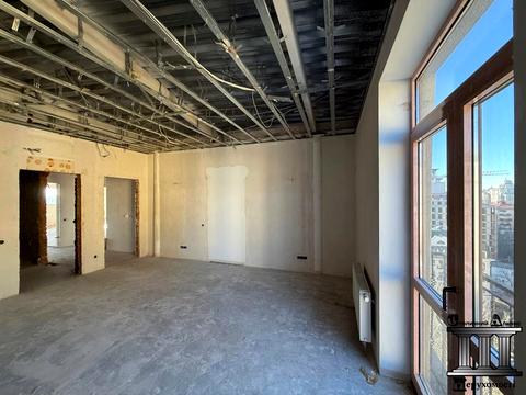 комерційна за адресою Крутий узвіз, 7