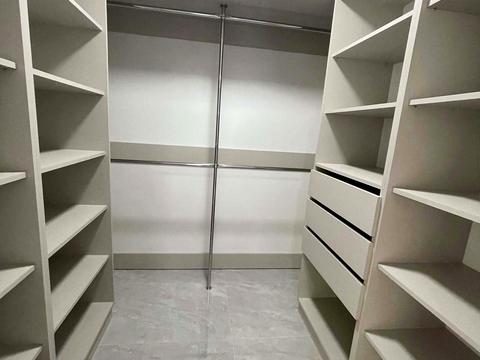 квартира по адресу Белогорская ул., 12