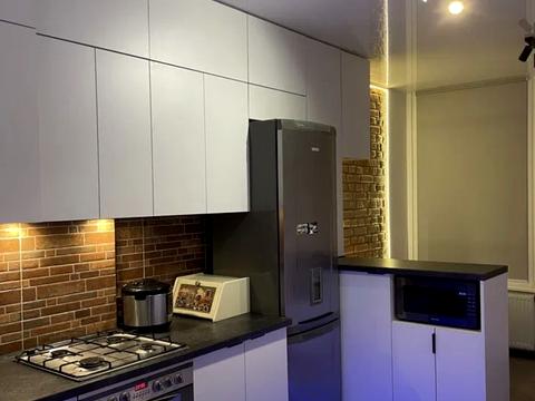 квартира за адресою Івана Величковського вул., 1а