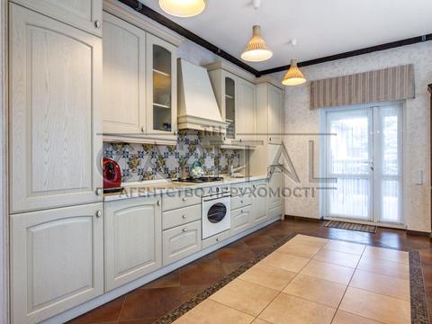 будинок за адресою Мархалівська вул., 7