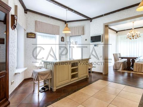 будинок за адресою Мархалівська вул., 7