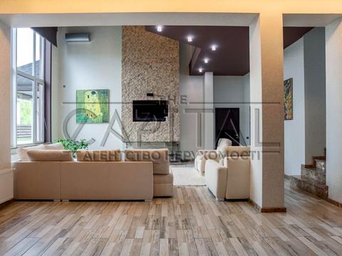 будинок за адресою Жовтнева вул.