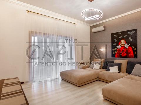 будинок за адресою Жовтнева вул.